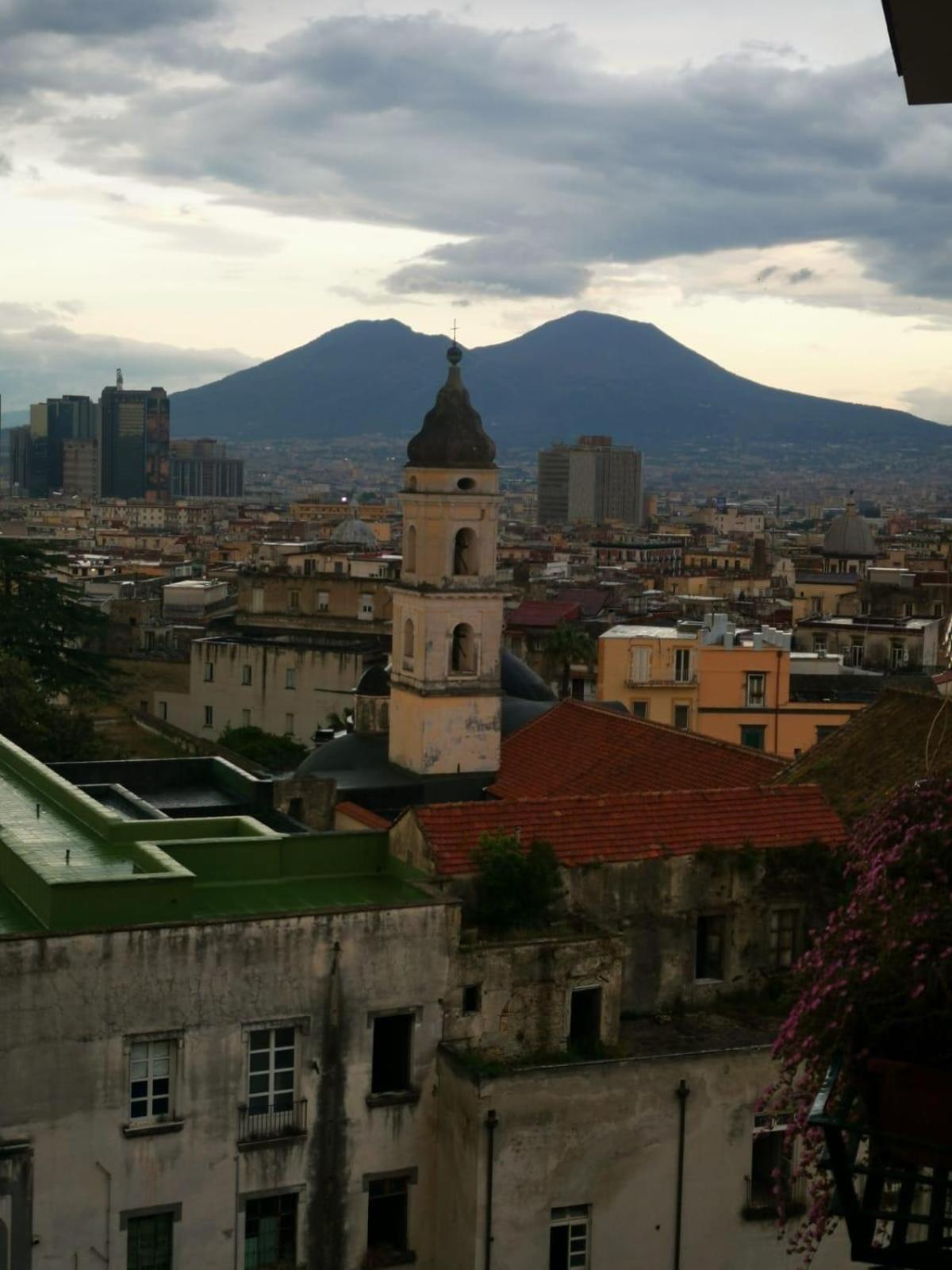 Faccia Gialla Napoli Casa Vacanze Dış mekan fotoğraf